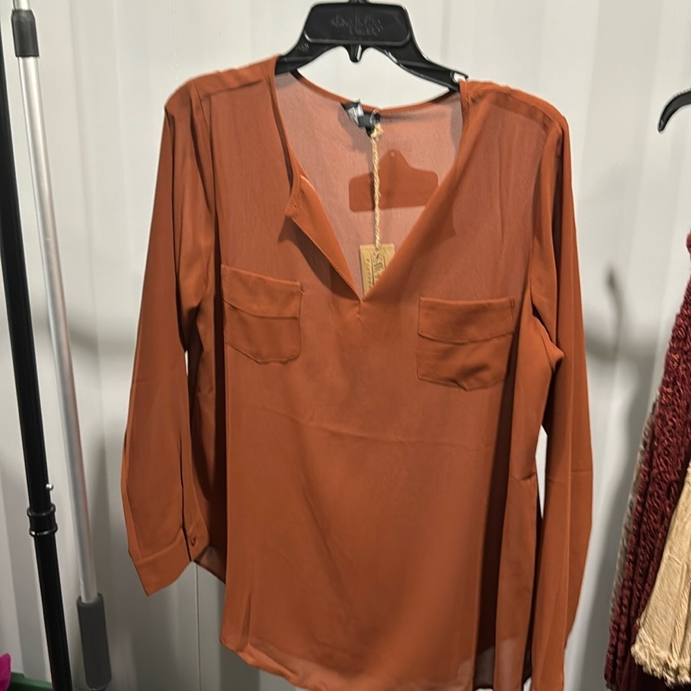 🤝Angie chiffon top